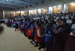 学院隆重举行2019年爱心公益晚会暨第五届宿舍文化艺术节开幕式
