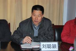 学院开展2014年“冬季送温暖”学生座谈会暨捐赠仪式