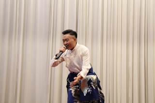 学院举行第七届校园歌手大赛